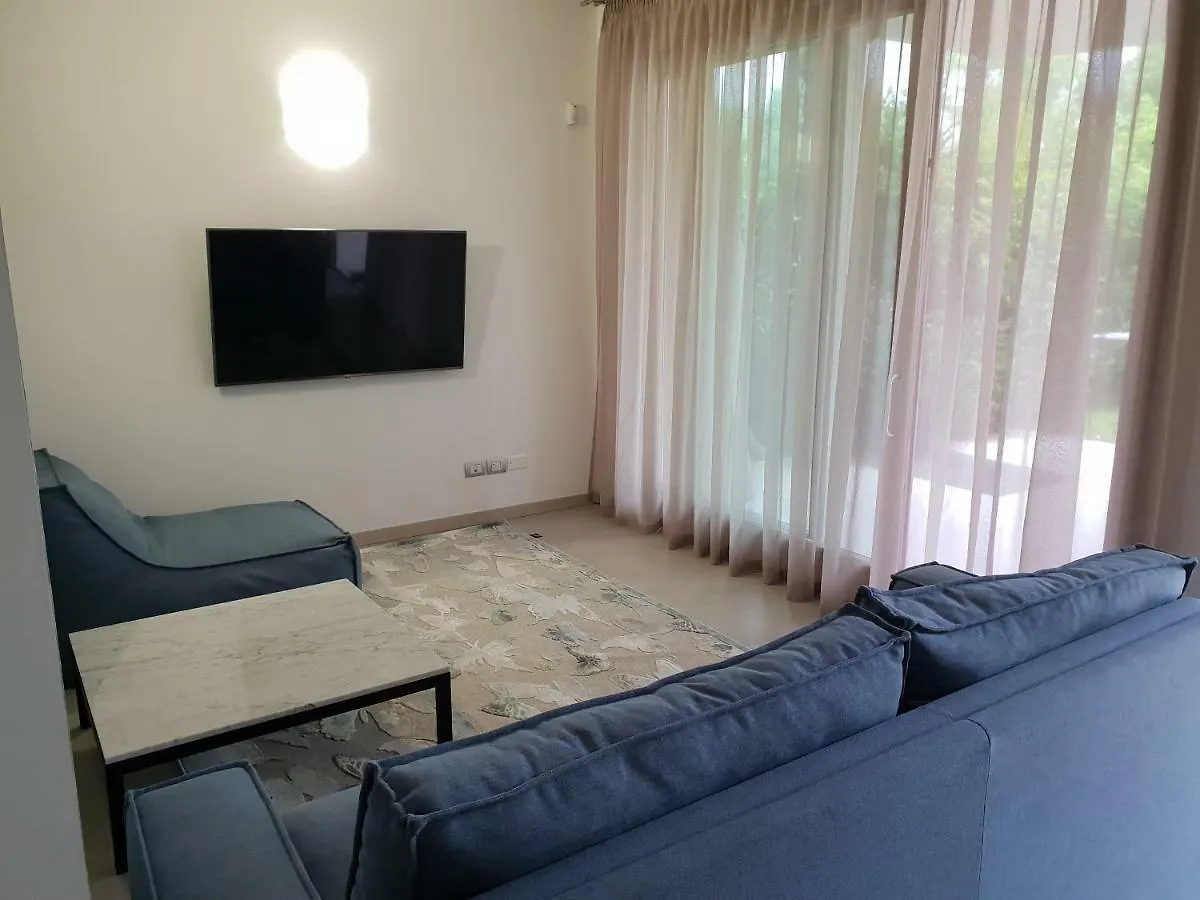 Sirmione Park View Luxury Apartments 0*,  Italy