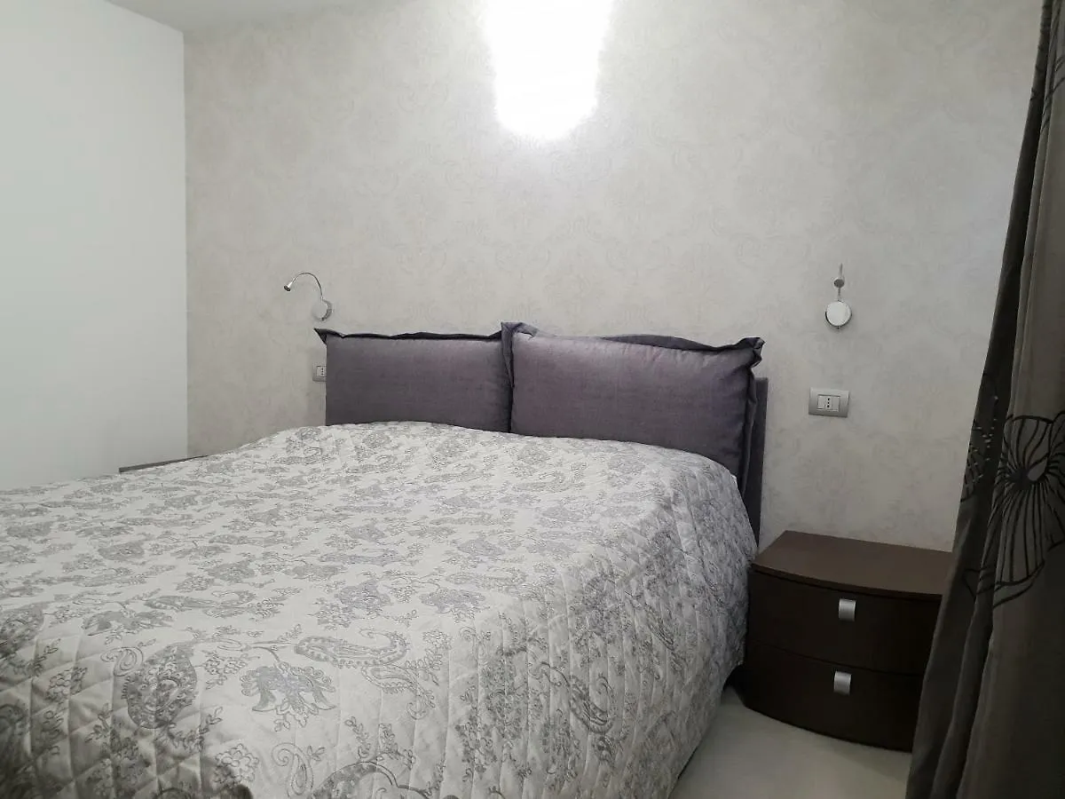 Sirmione Park View Luxury Apartments