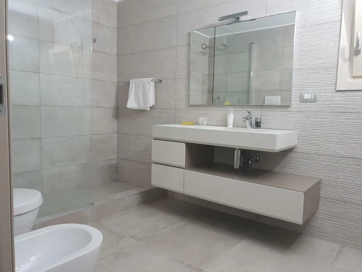 Sirmione Park View Luxury Apartments